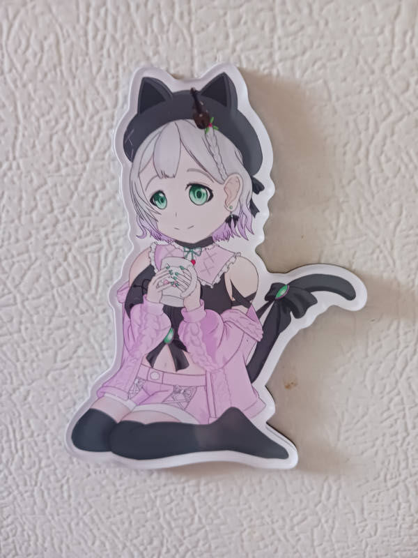 Hiiragi Emuri 4" Magnet